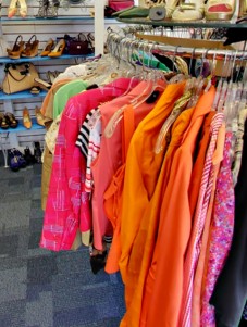  Colorful clothes on a rack, 4